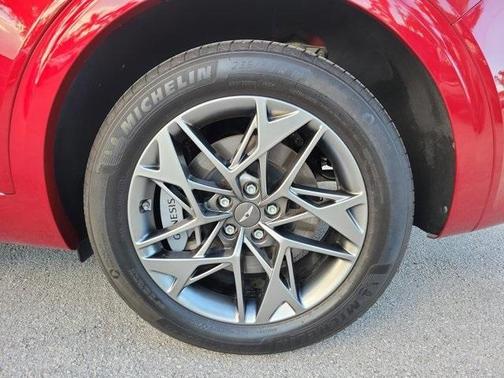 2023 Genesis GV70 2.5T