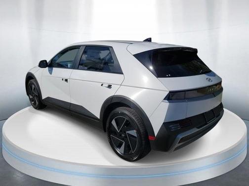 2026 Hyundai IONIQ 5 SE