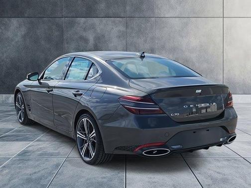2025 Genesis G70 2.5T