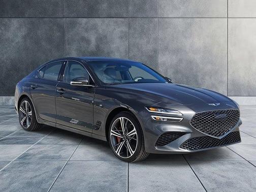 2025 Genesis G70 2.5T