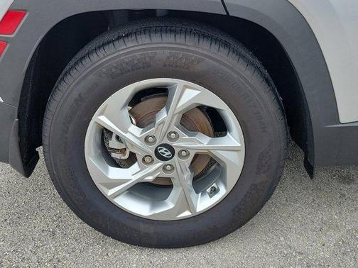 Shimmering Silver 2024 Hyundai TUCSON SEL