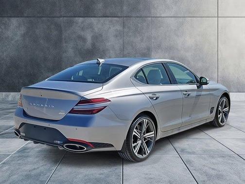 2025 Genesis G70 2.5T