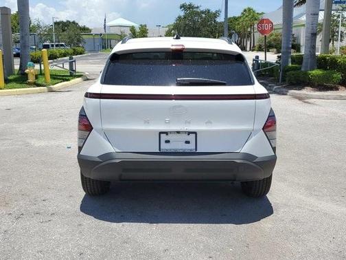 2025 Hyundai KONA SEL Convenience
