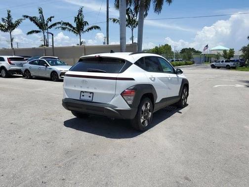 2025 Hyundai KONA SEL Convenience