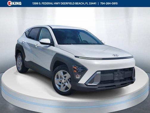 2025 Hyundai KONA SE