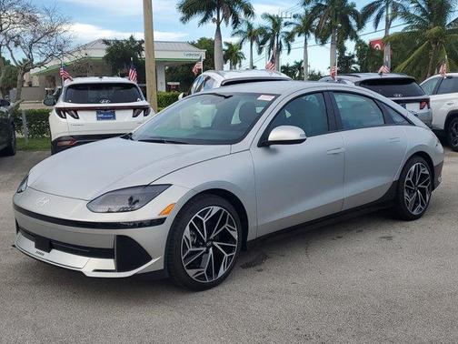2025 Hyundai IONIQ 6 SEL