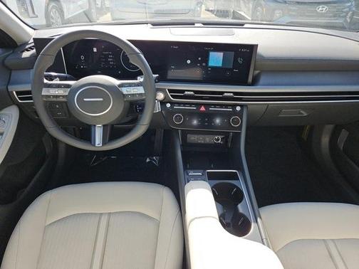 2025 Hyundai SONATA SEL Convenience