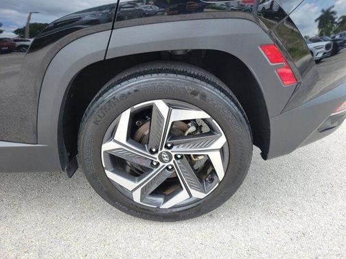 Phantom Black 2023 Hyundai TUCSON SEL