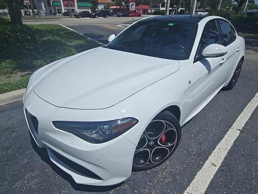 2022 Alfa Romeo Giulia Ti