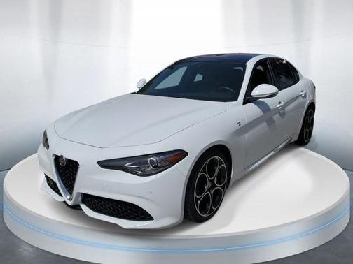 2022 Alfa Romeo Giulia Ti