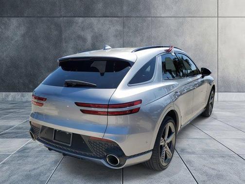 2023 Genesis GV70 2.5T