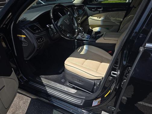 Caspian Black 2016 Hyundai Equus Signature