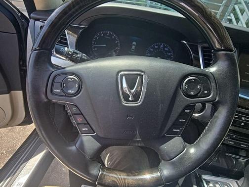 Caspian Black 2016 Hyundai Equus Signature