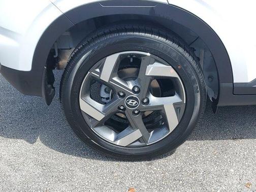 Lunar White 2026 Hyundai VENUE SEL