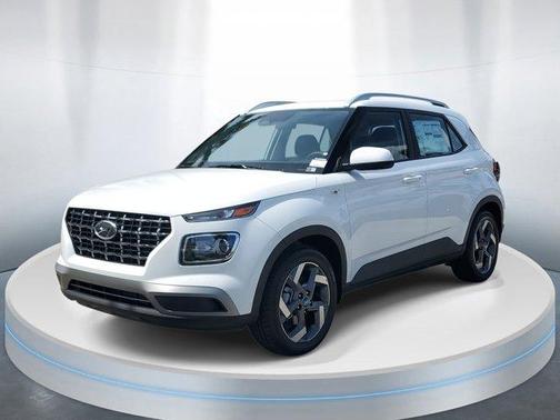 Lunar White 2026 Hyundai VENUE SEL
