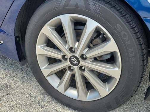 2017 Hyundai SONATA Limited