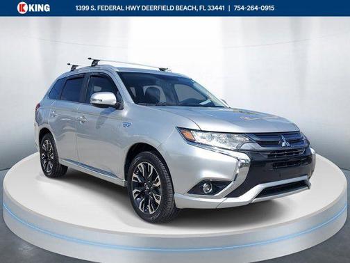 Alloy Silver Metallic 2018 Mitsubishi Outlander PHEV SEL
