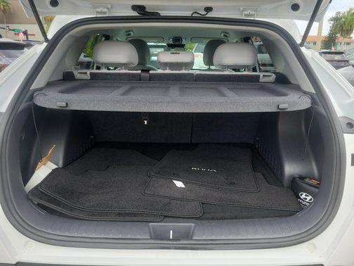 Atlas 2025 Hyundai KONA EV SEL