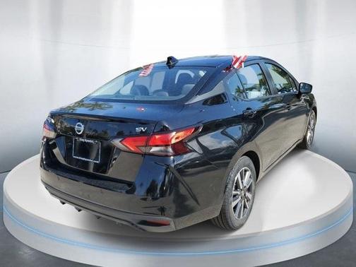 2022 Nissan Versa 1.6 SV