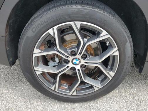 2022 BMW X1 sDrive28i
