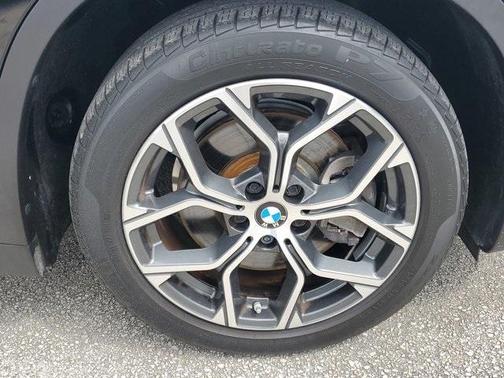 2022 BMW X1 sDrive28i