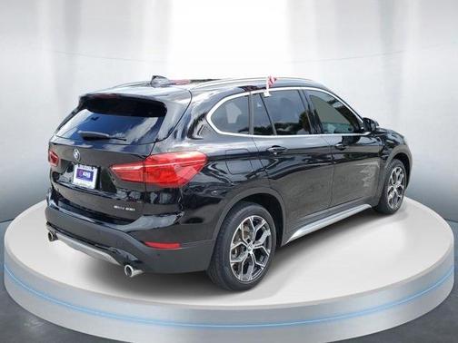 2022 BMW X1 sDrive28i