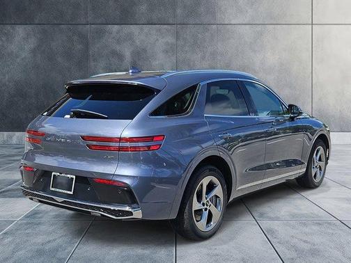 2026 Genesis GV70 2.5T Select