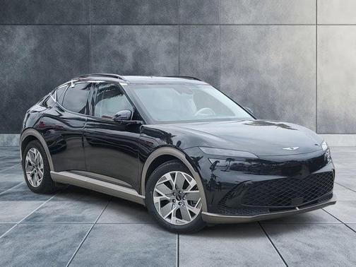 2024 Genesis GV60 Standard