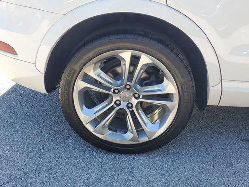 2015 Audi Q3 2.0T Prestige