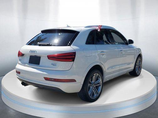 2015 Audi Q3 2.0T Prestige