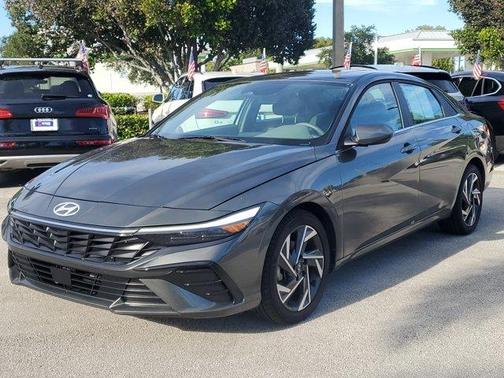 2025 Hyundai ELANTRA SEL Convenience