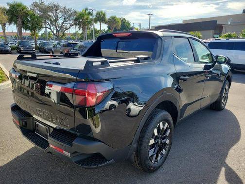 Phantom Black 2026 Hyundai SANTA CRUZ SEL Activity
