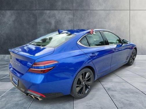 2023 Genesis G70 2.0T