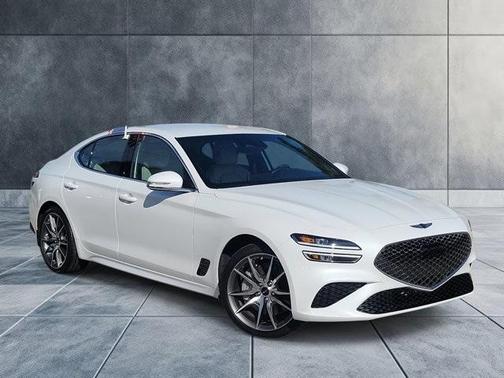 2025 Genesis G70 2.5T