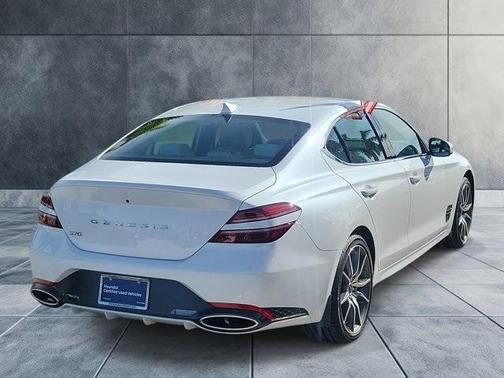 2025 Genesis G70 2.5T