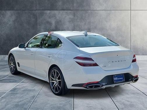 2025 Genesis G70 2.5T