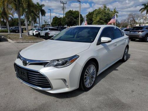 2018 Toyota Avalon XLE Plus