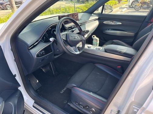 2023 Genesis GV70 2.5T