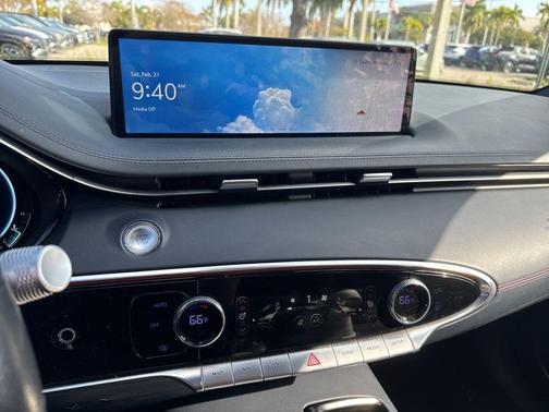 2023 Genesis GV70 2.5T