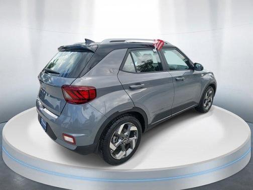 2022 Hyundai VENUE Limited
