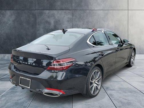 2026 Genesis G70 2.5T Standard