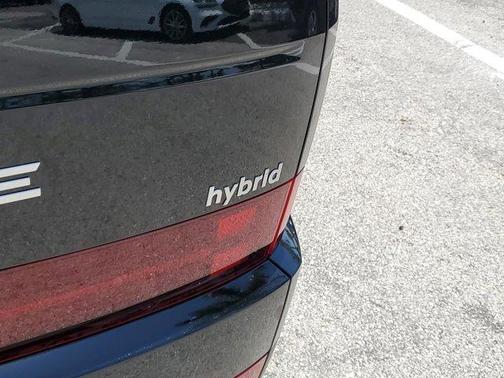 2025 Hyundai SANTA FE HEV SEL