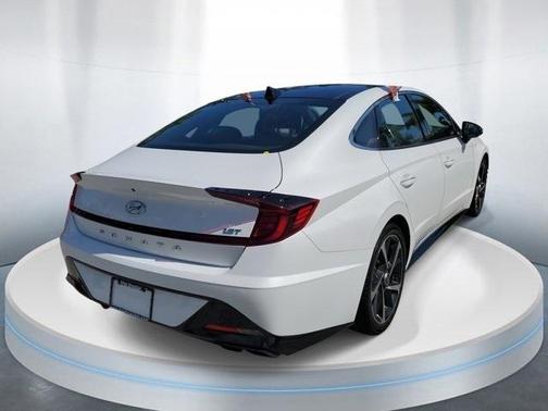 2022 Hyundai SONATA SEL Plus