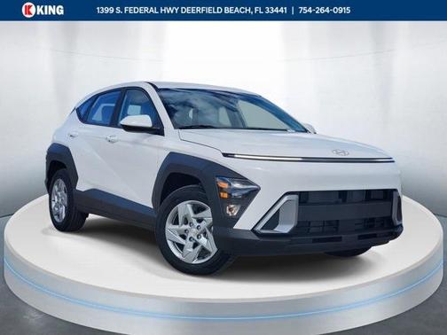 2026 Hyundai KONA SE