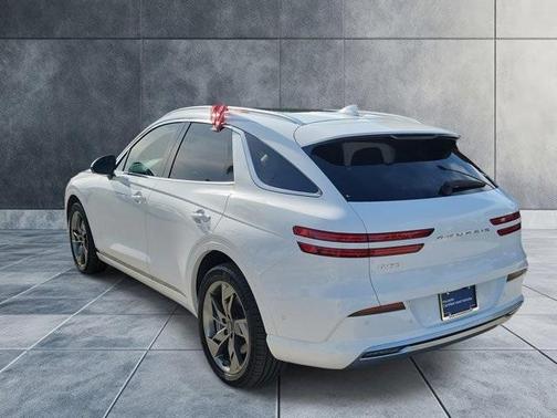 2024 Genesis Electrified GV70 Advanced