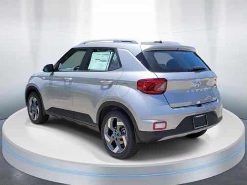 Shimmering Silver 2026 Hyundai VENUE SEL