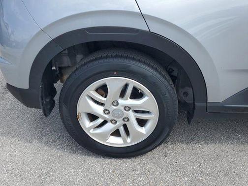 2020 Hyundai VENUE SEL