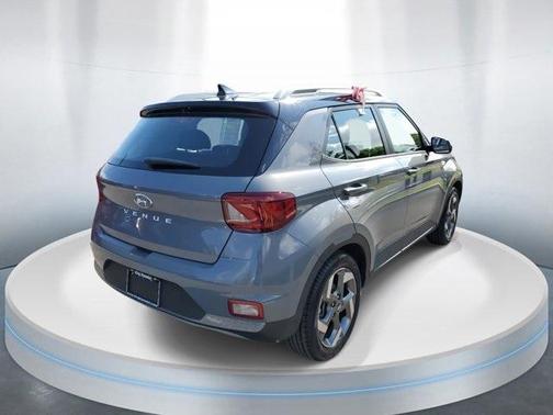 2022 Hyundai VENUE Limited