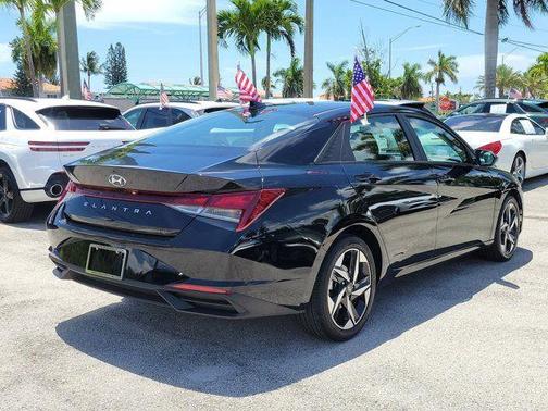 Phantom Black 2023 Hyundai ELANTRA SEL
