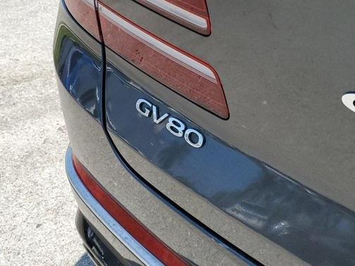 2023 Genesis GV80 2.5T